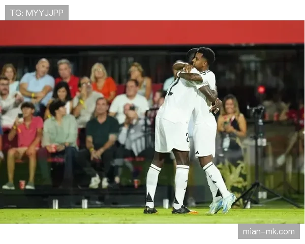 马略卡1-1战平塞维利亚，穆里奇头球扳平比分。